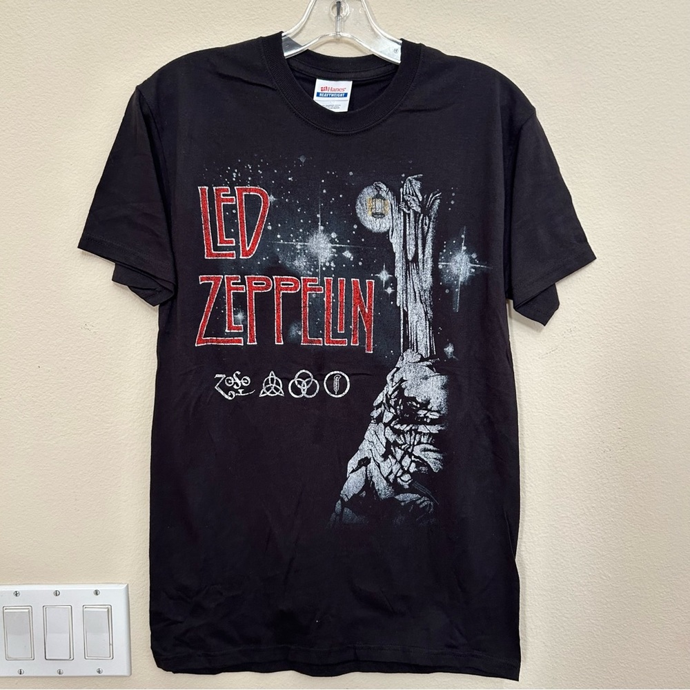 Led Zeppelin Black Band Tee Small NWOT 2007 Short Sleeves Crew Neck